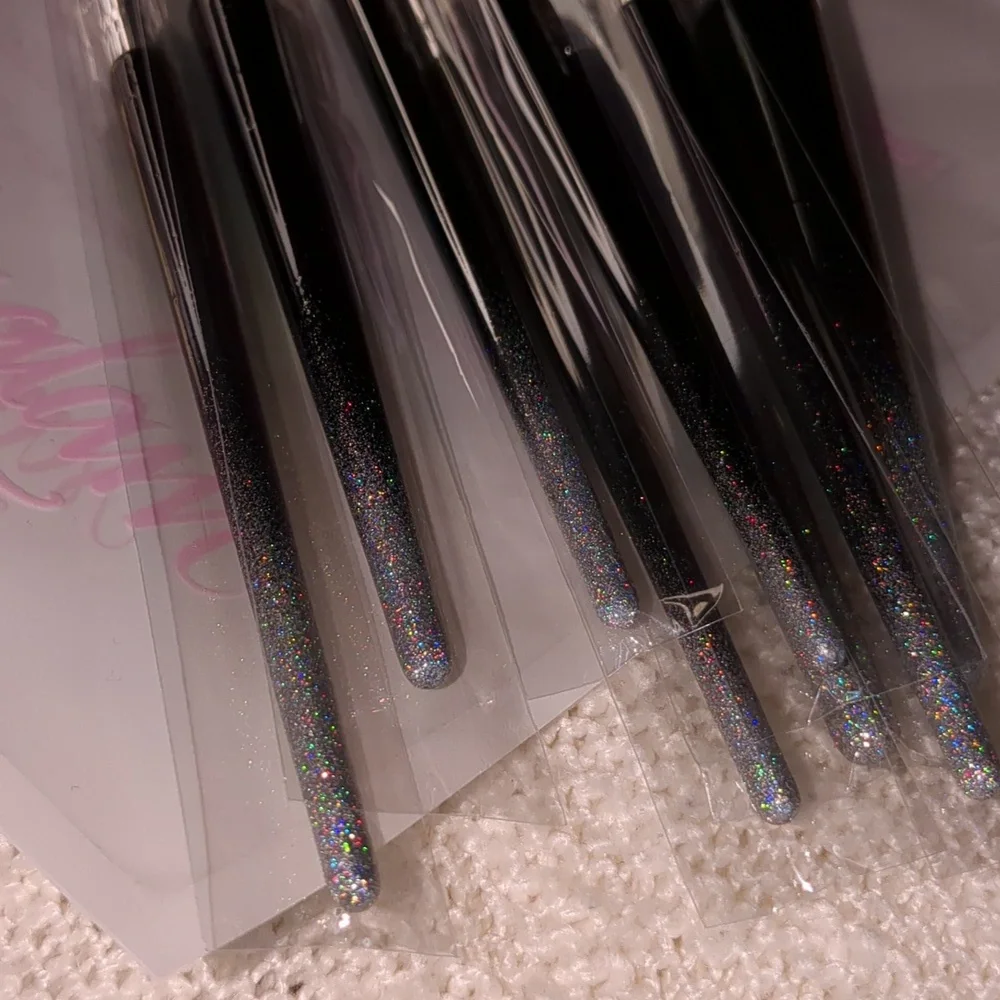 SLMISSGLAM Black & Silver Brush Set 8 items